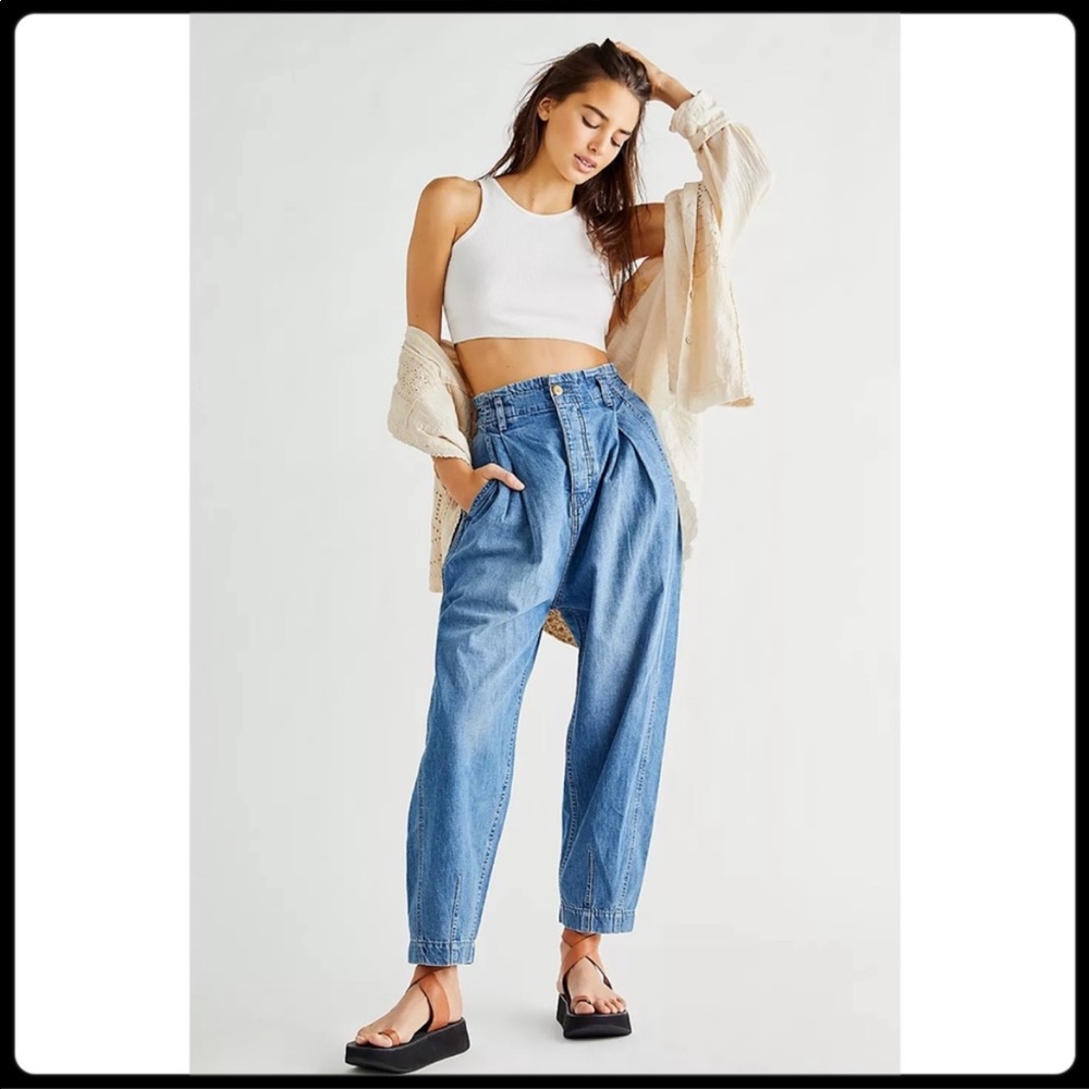 NWT FREE PEOPLE Sawyer Pull On Baggy Jean Pant M